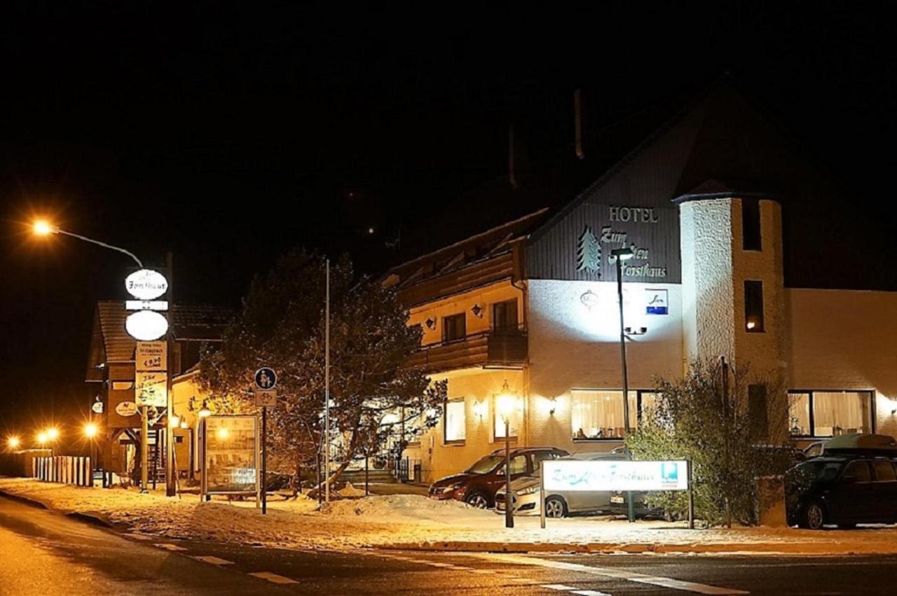 Land-gut-Hotel Zum alten Forsthaus Hürtgenwald Exterior foto
